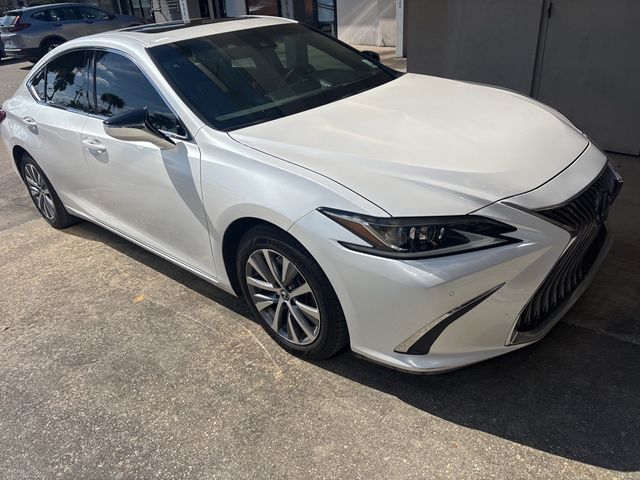 2021 Lexus ES 350