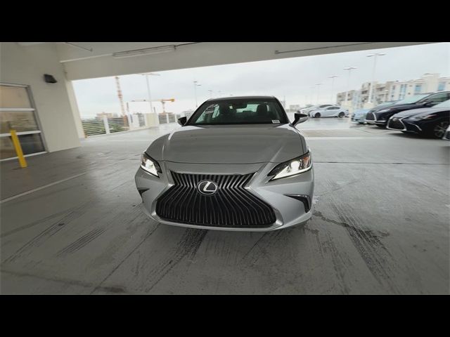 2021 Lexus ES 350