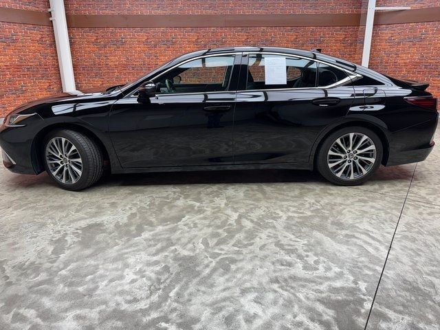 2021 Lexus ES 350