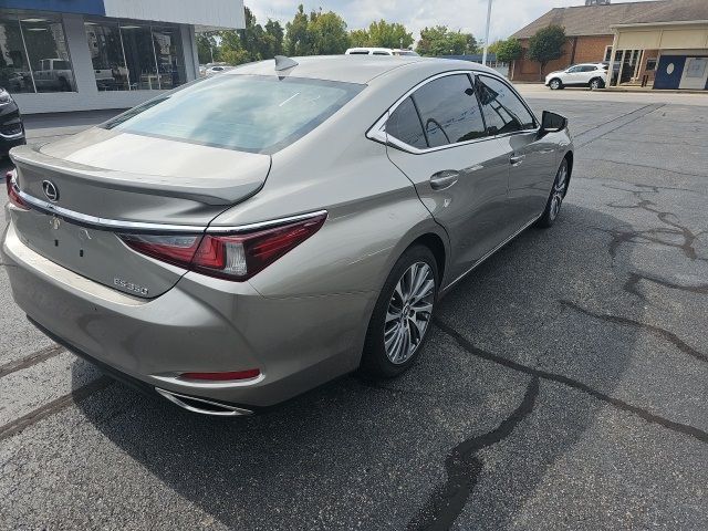 2021 Lexus ES 350