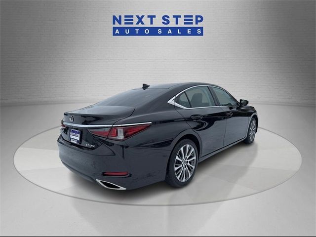 2021 Lexus ES 350