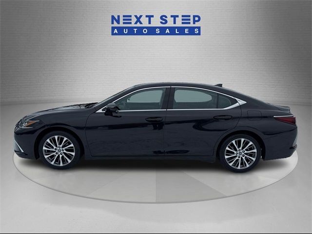 2021 Lexus ES 350