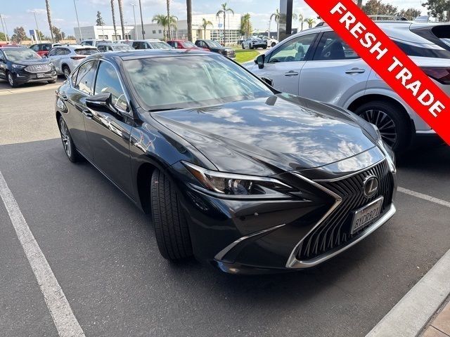 2021 Lexus ES 350