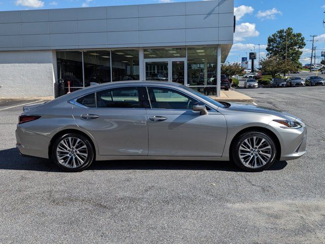 2021 Lexus ES 350