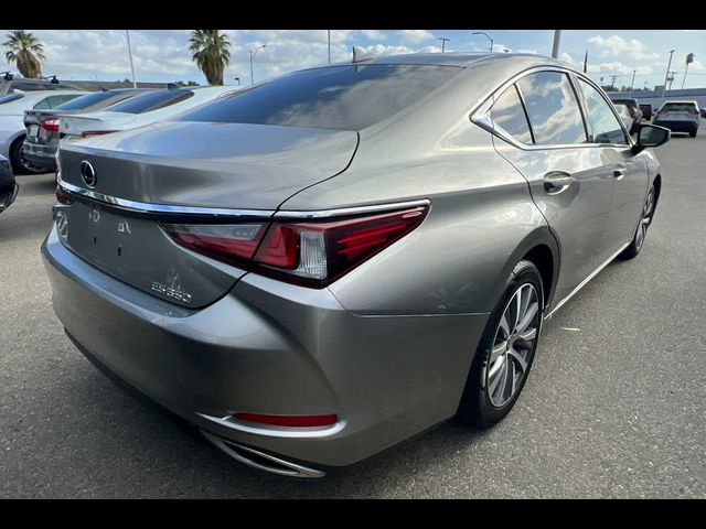 2021 Lexus ES 350