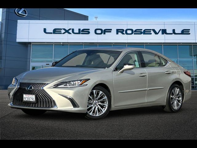 2021 Lexus ES 250