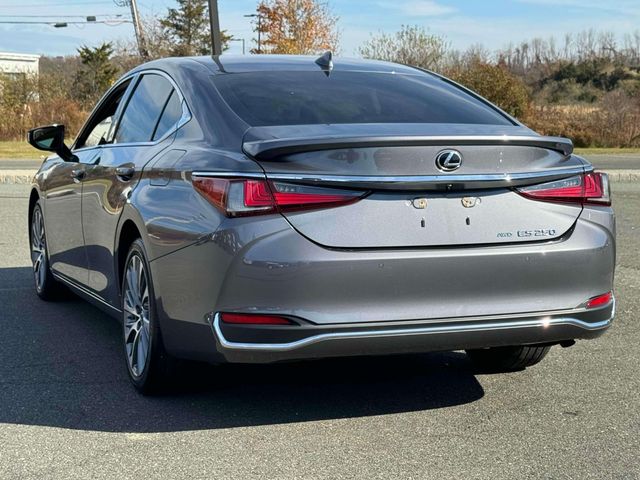 2021 Lexus ES 250