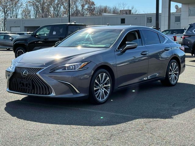 2021 Lexus ES 250