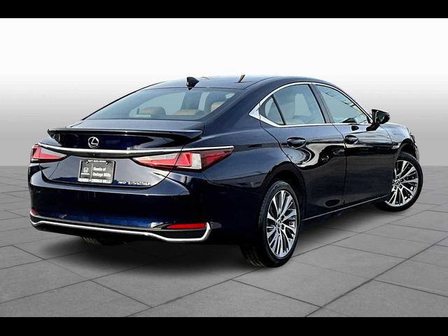 2021 Lexus ES 250