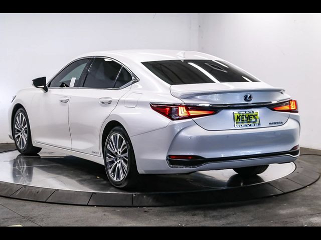 2021 Lexus ES 300h