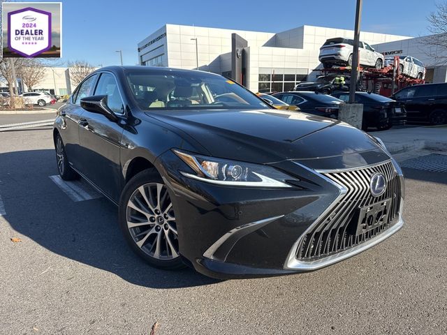 2021 Lexus ES 300h