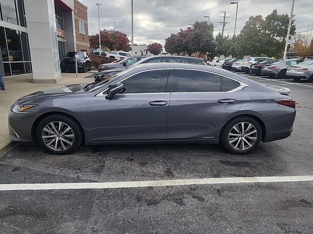 2021 Lexus ES 300h