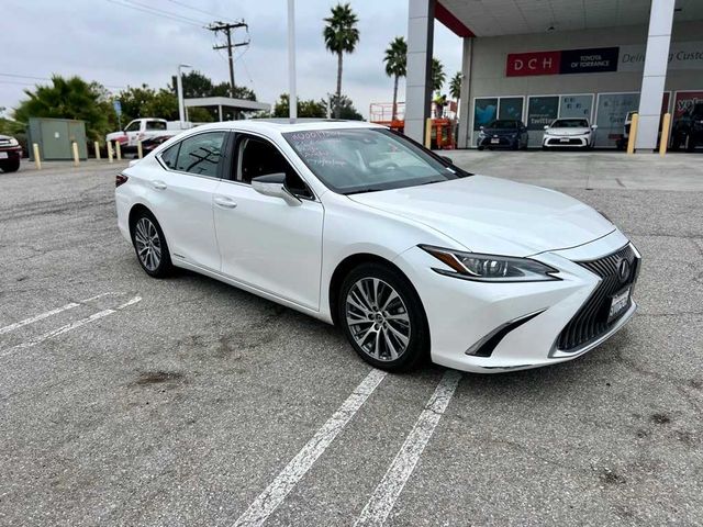 2021 Lexus ES 300h