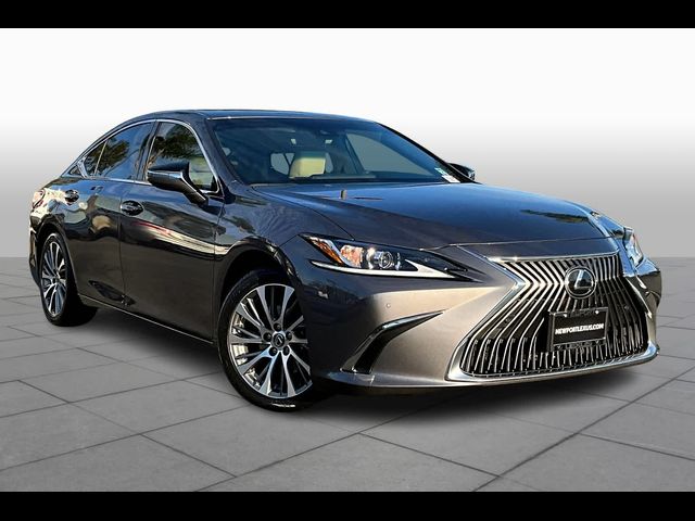 2021 Lexus ES 350