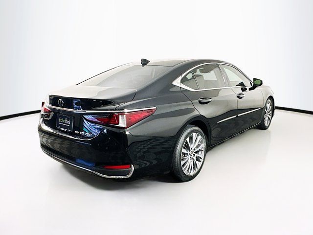 2021 Lexus ES 250