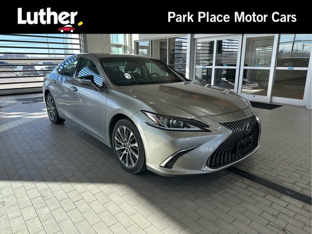 2021 Lexus ES 250