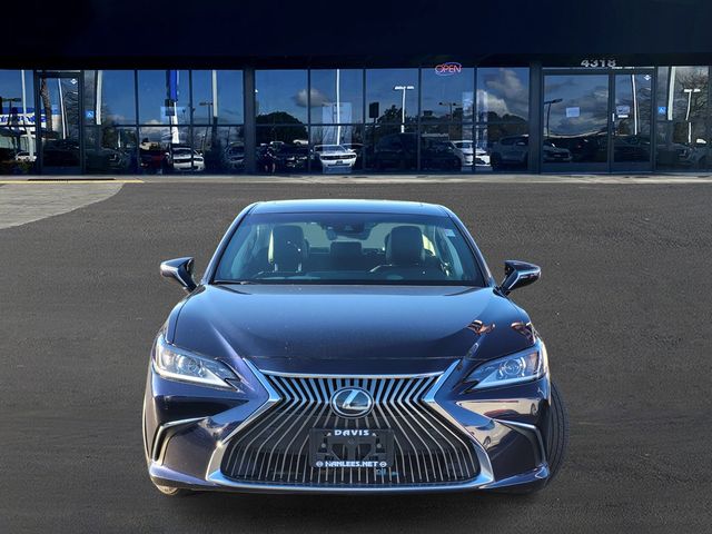 2021 Lexus ES 250