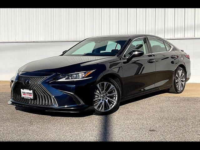 2021 Lexus ES 250