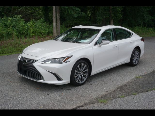 2021 Lexus ES 250