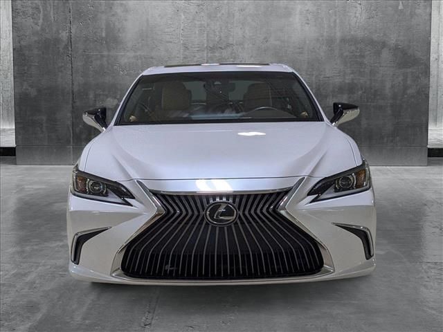 2021 Lexus ES 250