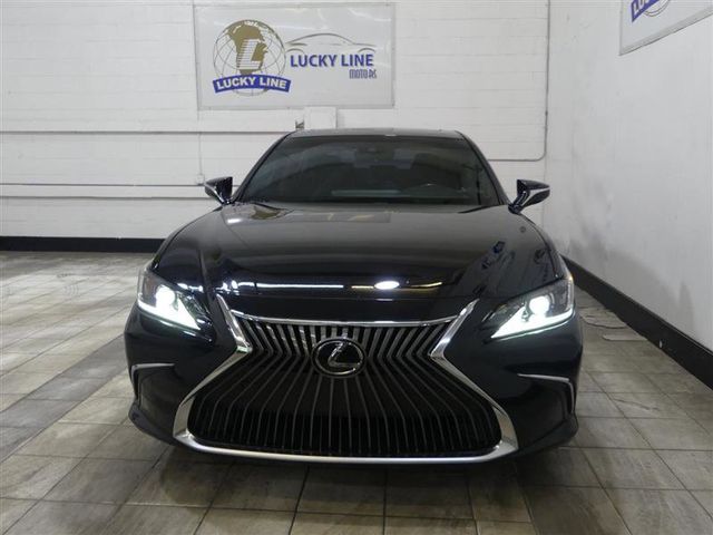 2021 Lexus ES 250