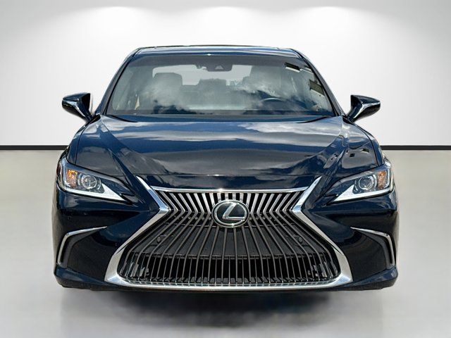 2021 Lexus ES 250