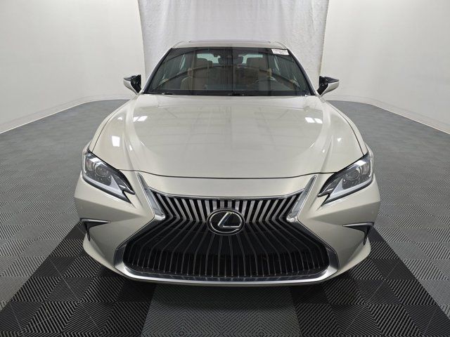 2021 Lexus ES 250