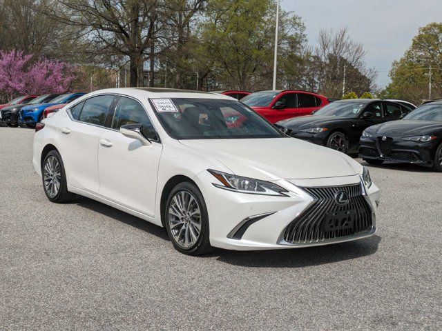 2021 Lexus ES 250