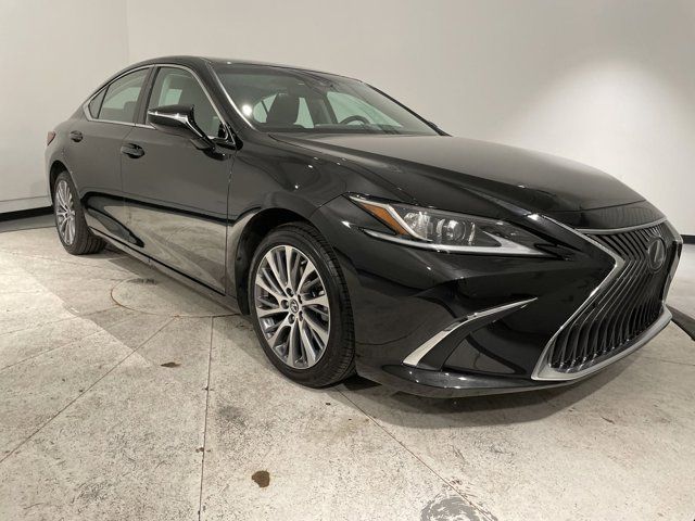 2021 Lexus ES 250