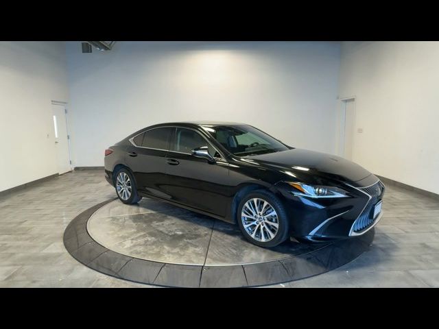 2021 Lexus ES 250