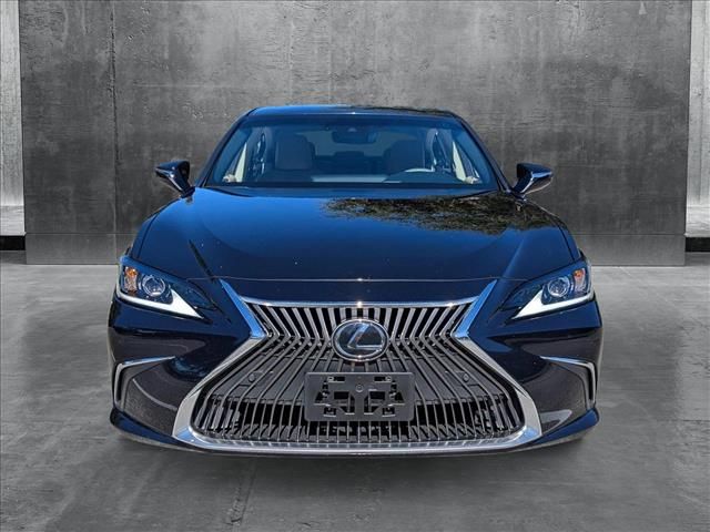 2021 Lexus ES 250