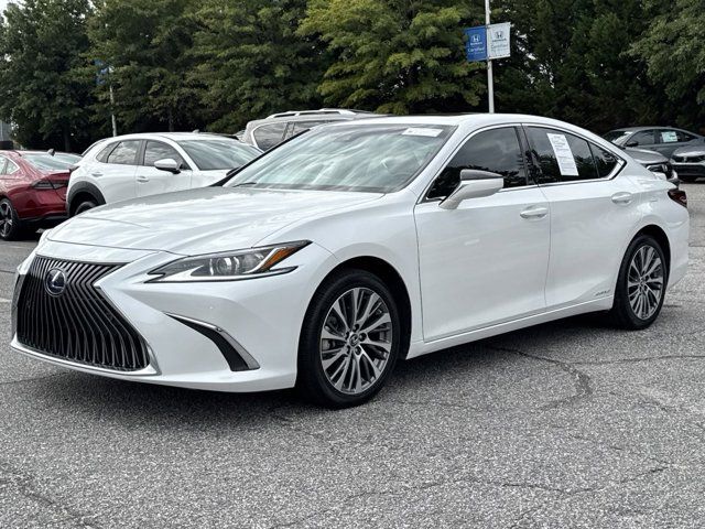 2021 Lexus ES 300h