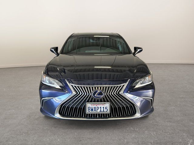 2021 Lexus ES 300h