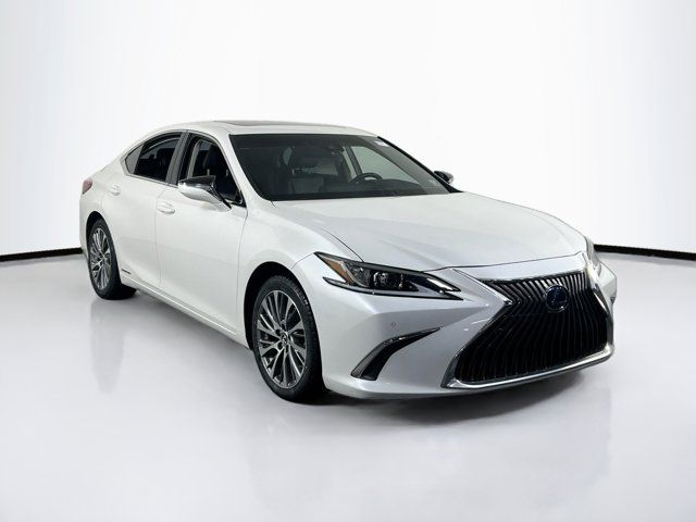 2021 Lexus ES 300h