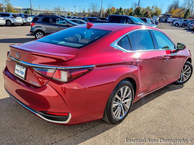 2021 Lexus ES 300h