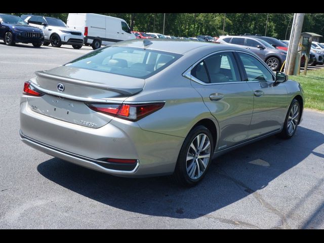 2021 Lexus ES 300h