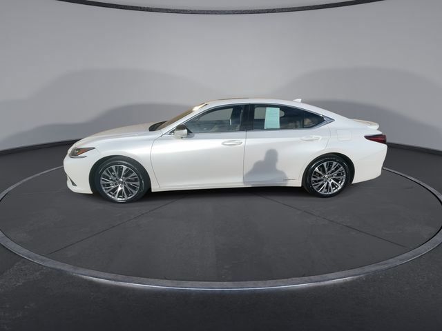 2021 Lexus ES 300h