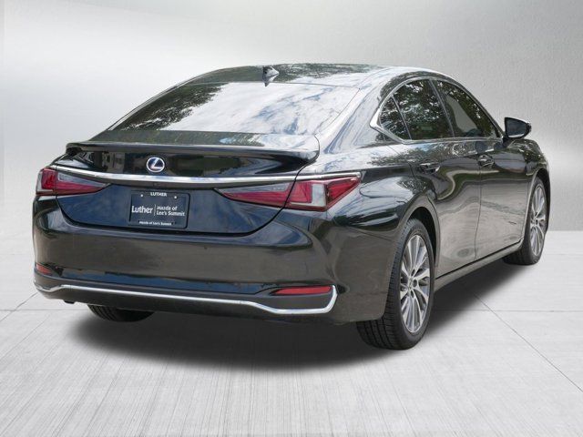 2021 Lexus ES 300h