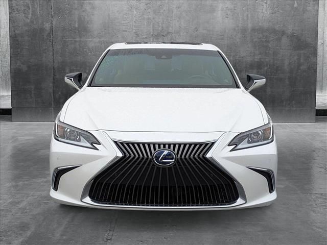 2021 Lexus ES 300h