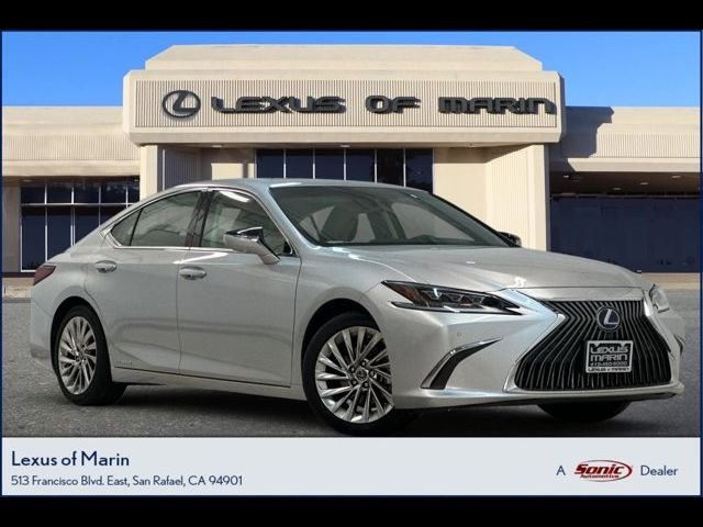 2021 Lexus ES 300h Luxury