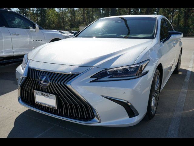 2021 Lexus ES 300h Ultra Luxury