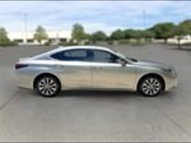 2021 Lexus ES 350