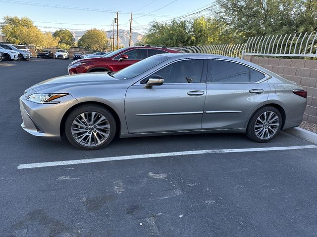 2021 Lexus ES 350