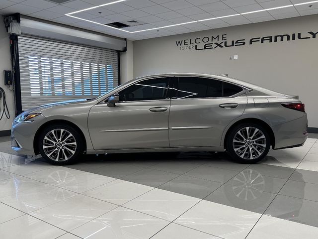 2021 Lexus ES 350