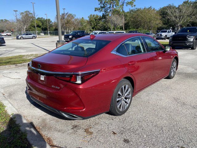 2021 Lexus ES 350