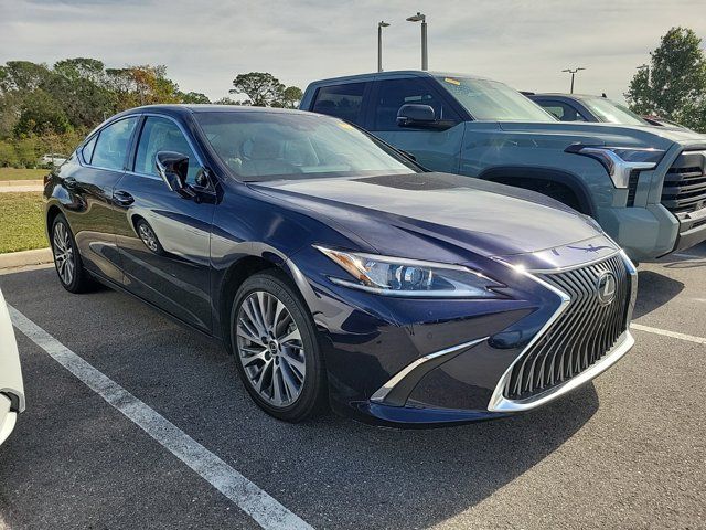 2021 Lexus ES 350