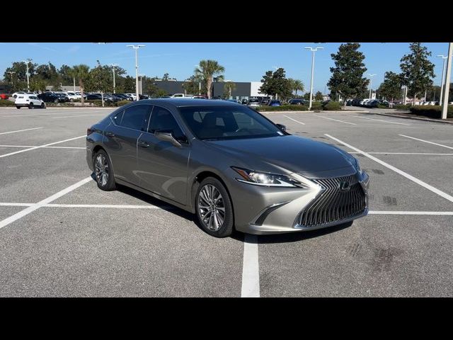 2021 Lexus ES 350