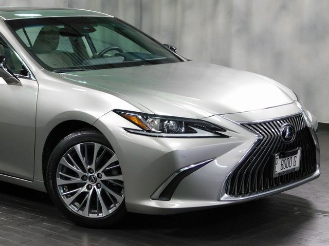 2021 Lexus ES 250