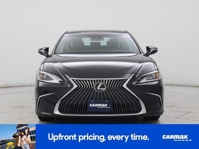 2021 Lexus ES 250