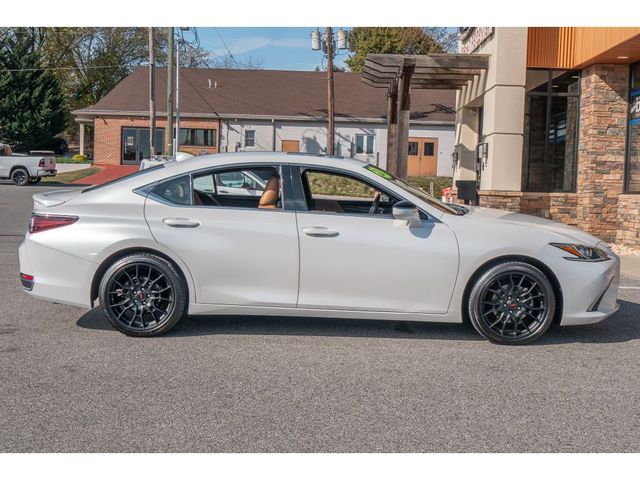 2021 Lexus ES 250